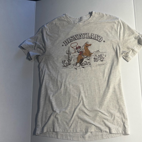 Vintage Disneyland Minnie Mouse Cowgirl Gray Short Sleeve Tee - Picture 2 of 7